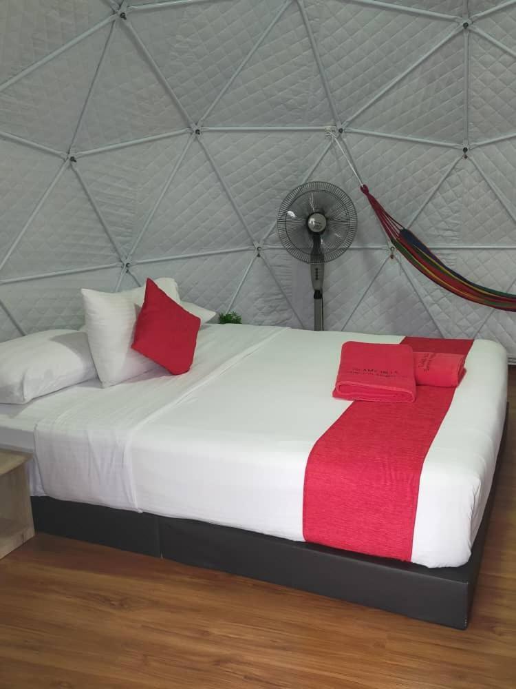 Glamz Hills Hotel Cameron Highlands Buitenkant foto