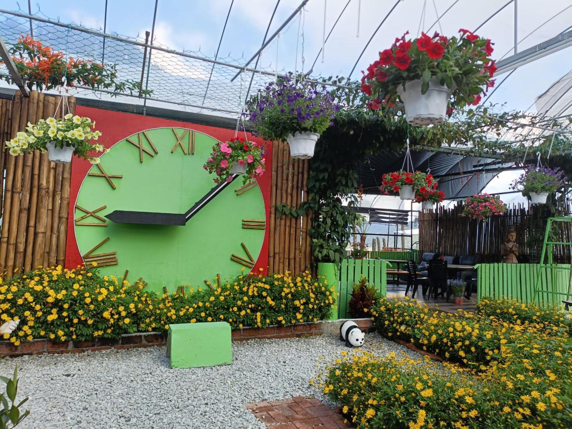 Glamz Hills Hotel Cameron Highlands Buitenkant foto